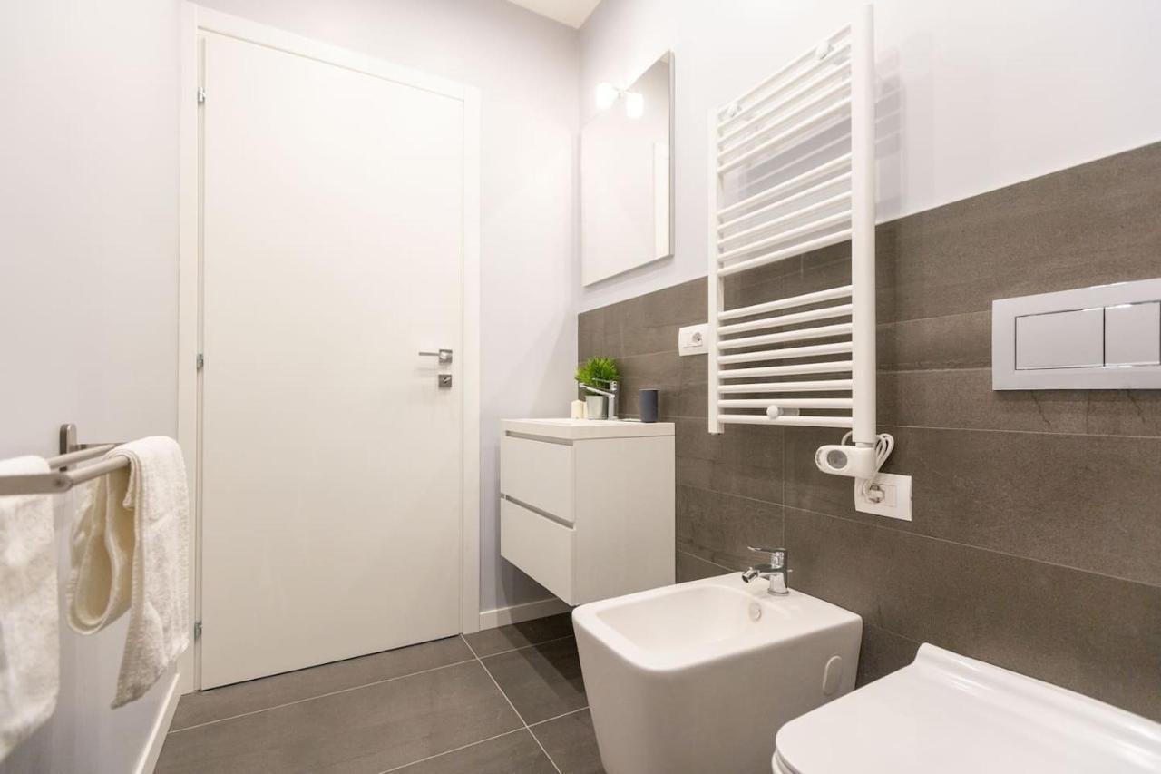Apartment Via Padova 151 มิลาน ภายนอก รูปภาพ